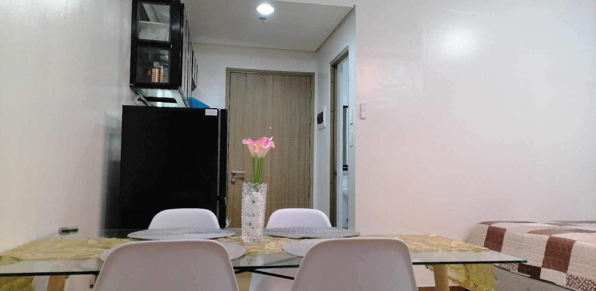 J & F Homestay - Cavite, Philippines Trece Martires Экстерьер фото