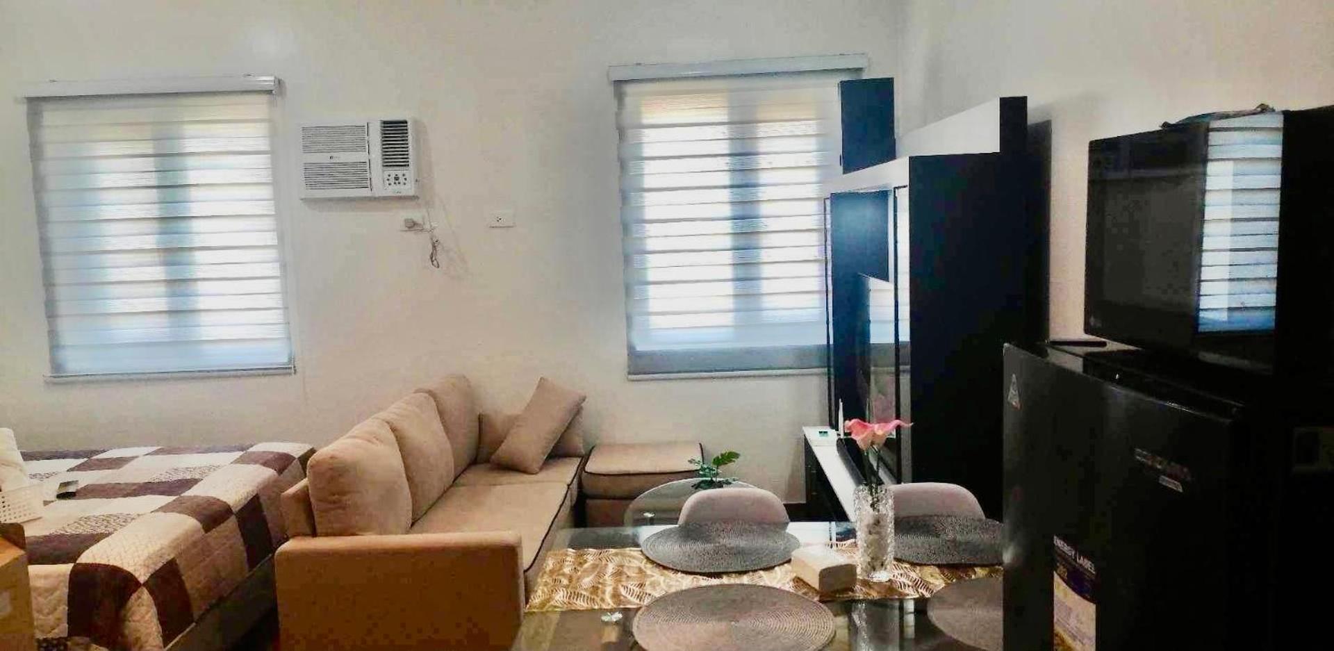 J & F Homestay - Cavite, Philippines Trece Martires Экстерьер фото