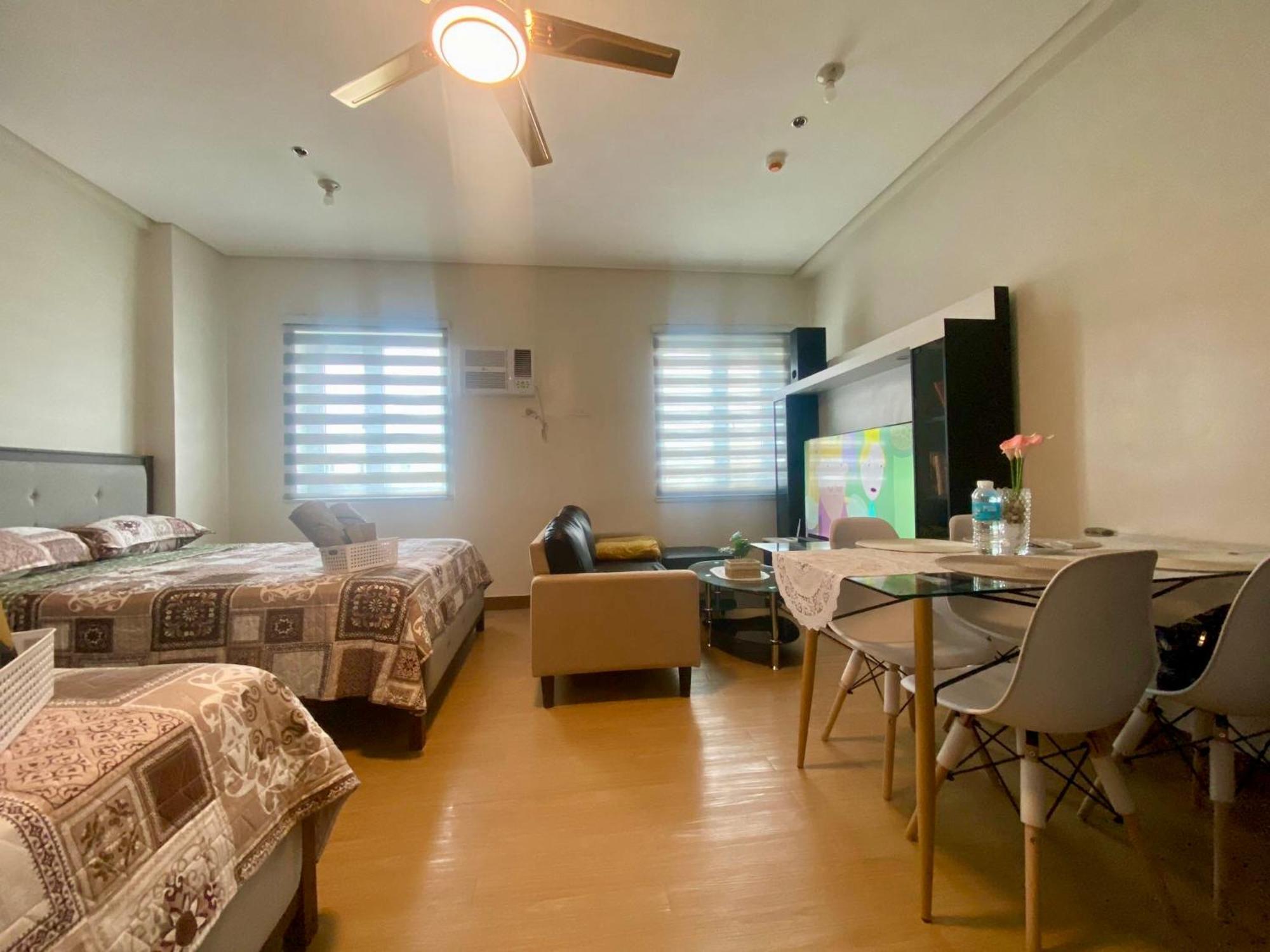 J & F Homestay - Cavite, Philippines Trece Martires Экстерьер фото